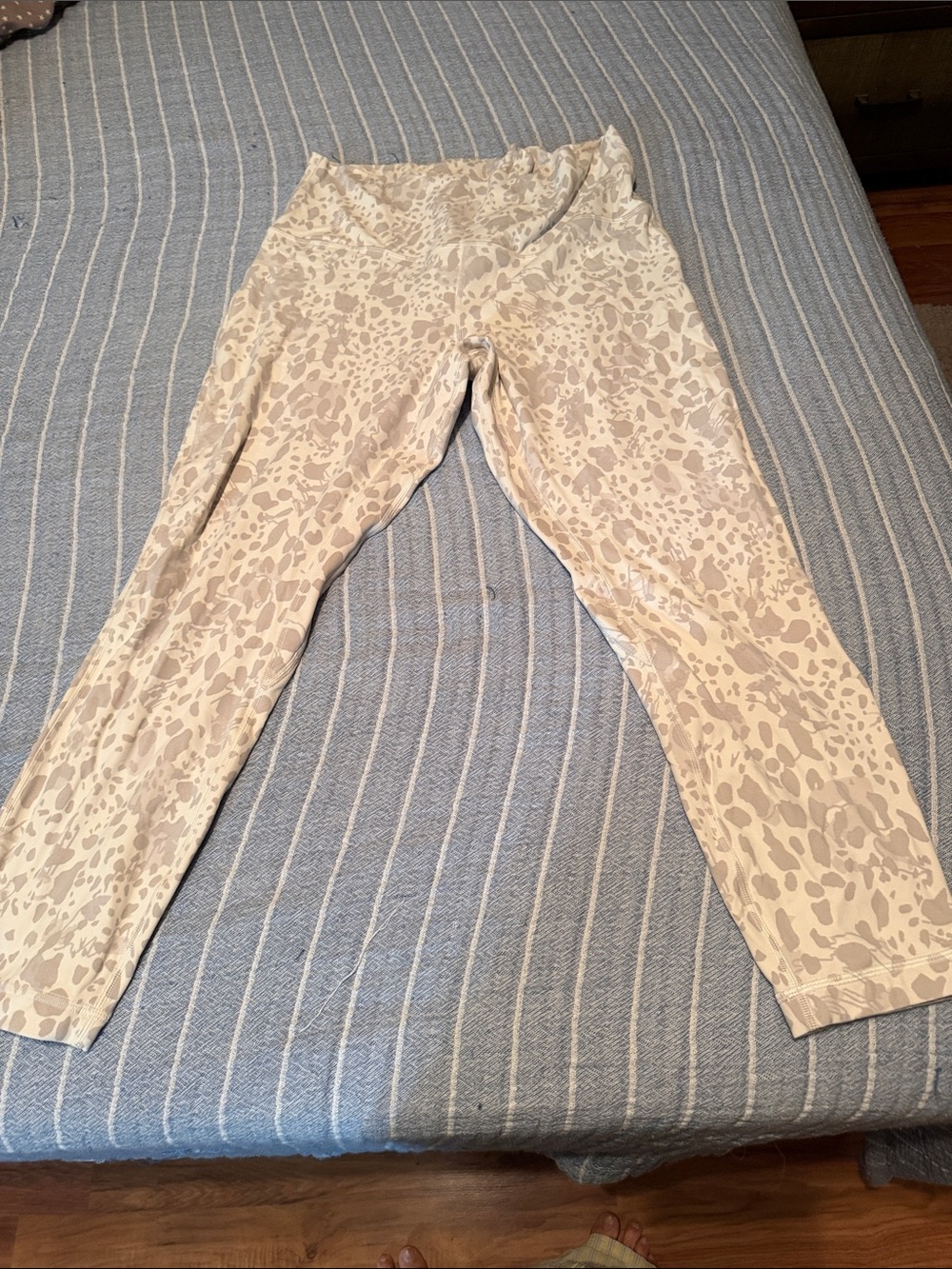 lululemon athletica Beige Neutral Animal Print Leggings